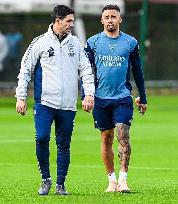 据《都灵体育报》透露，AC米兰已经拒绝签下热苏斯，因为他们对球员的身体状况并不完