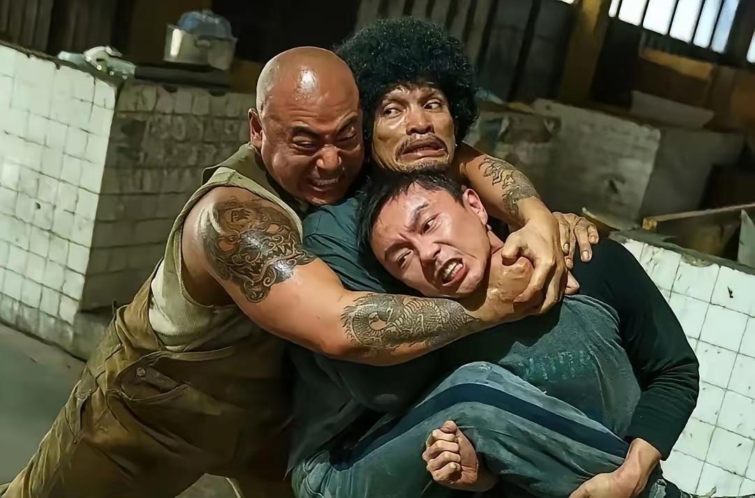 【火遮眼】大块头好难杀，谢苗是锤神

明明看到大块头脸都被谢苗捶烂了，结果他后面