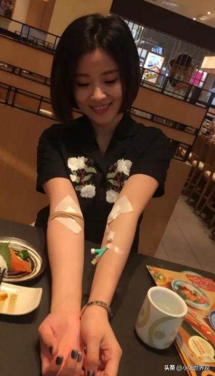 2017年，浙江女子许艾菲无偿捐献骨髓救了一位白血病男孩，男孩康复后找到她说:“