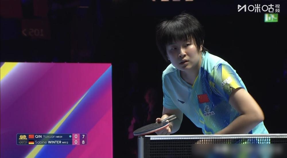 国乒19岁小将，首秀就干掉奥运铜牌得主。
这小姑娘，叫覃予萱。
对手是谁？日