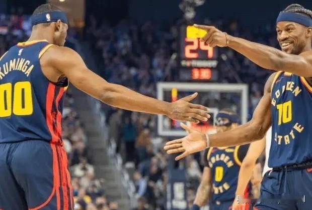 一位匿名NBA高管将乔纳森-库明加在吉米-巴特勒身后的处境与保罗-乔治当年在丹尼