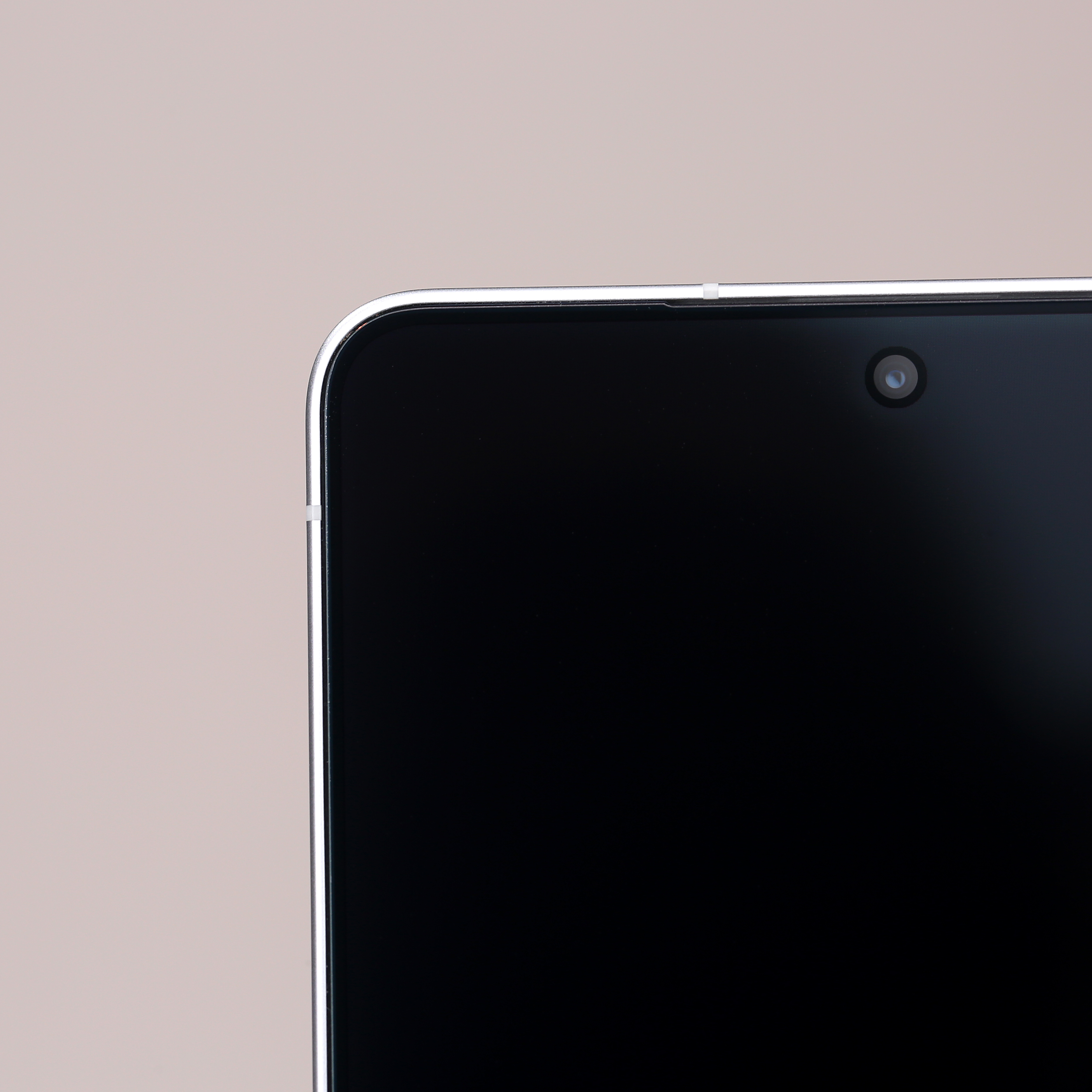 三星 S26 Ultra 见峰 0.31 玻璃 AR 膜上架了玻璃厚度约 0.2