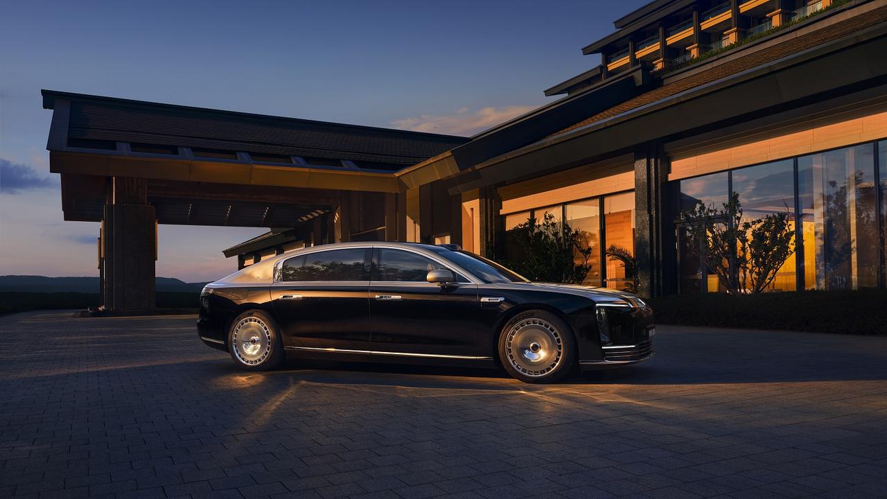 豪华科技双在线，尊界S800成高端出行新标杆
尊界S800用硬核产品力重新定义高