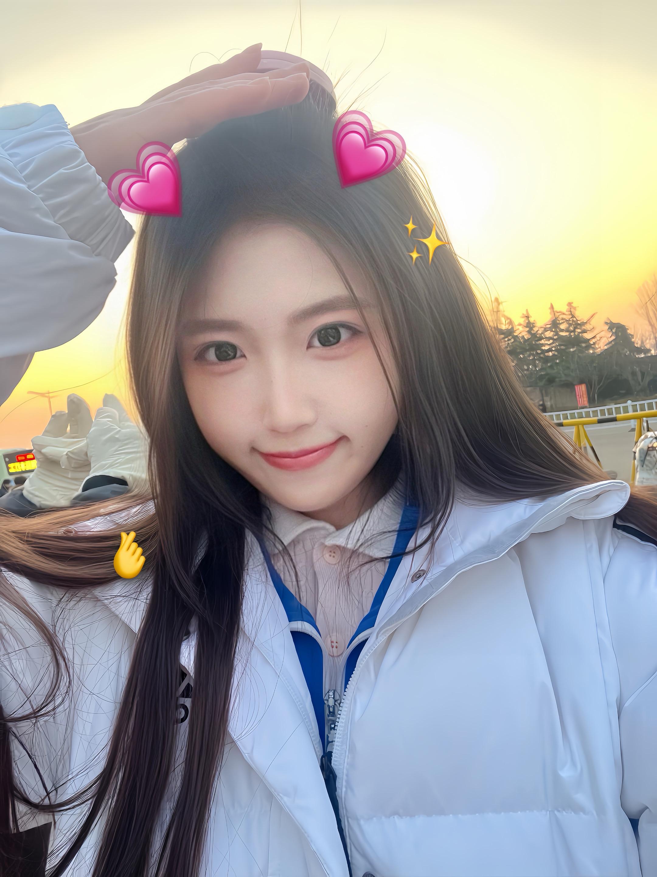 时间并没有让我忘记你 只让我更想要重逢。