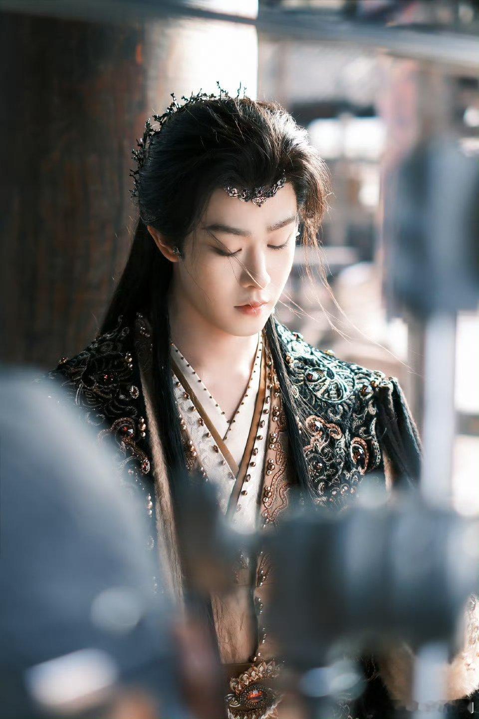 田嘉瑞三米路透正片来了终于等到田嘉瑞飞天路透的正片田嘉瑞正片比路透还惊艳，衣袂翻