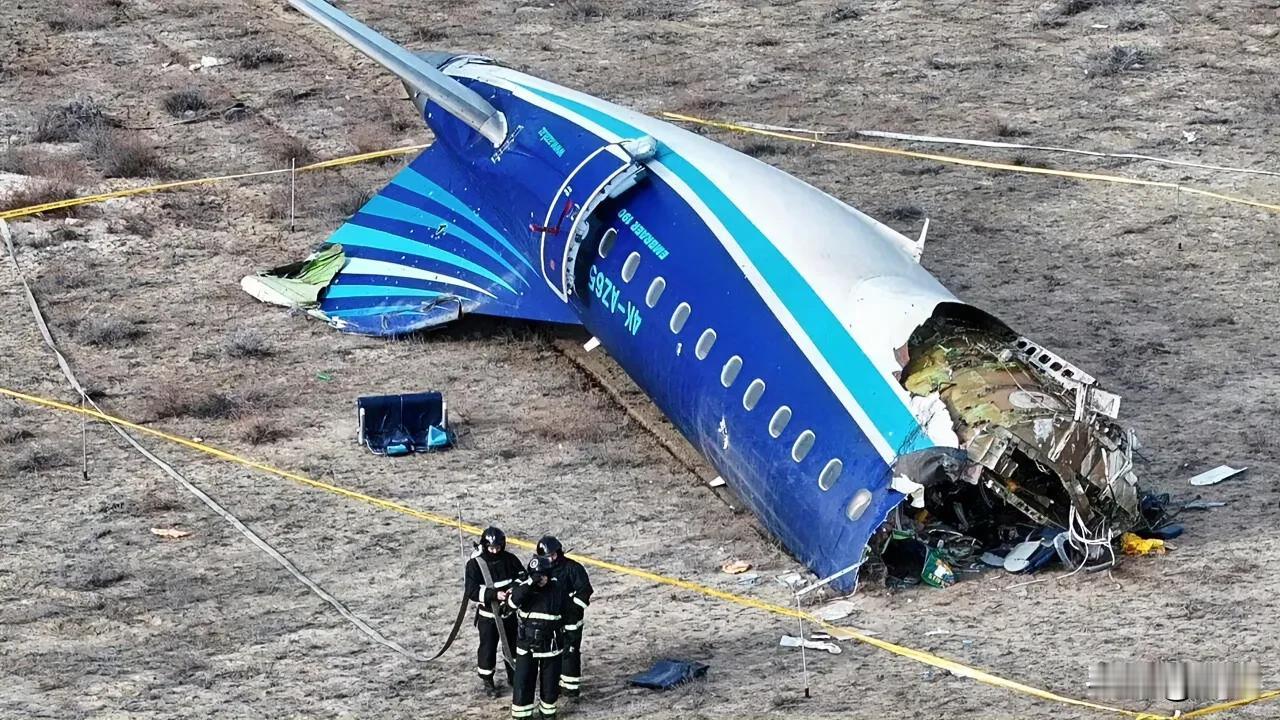 彻查到底！普京针对阿塞拜疆客机坠机导致38人遇难事件表态后，俄罗斯外长拉夫罗夫与