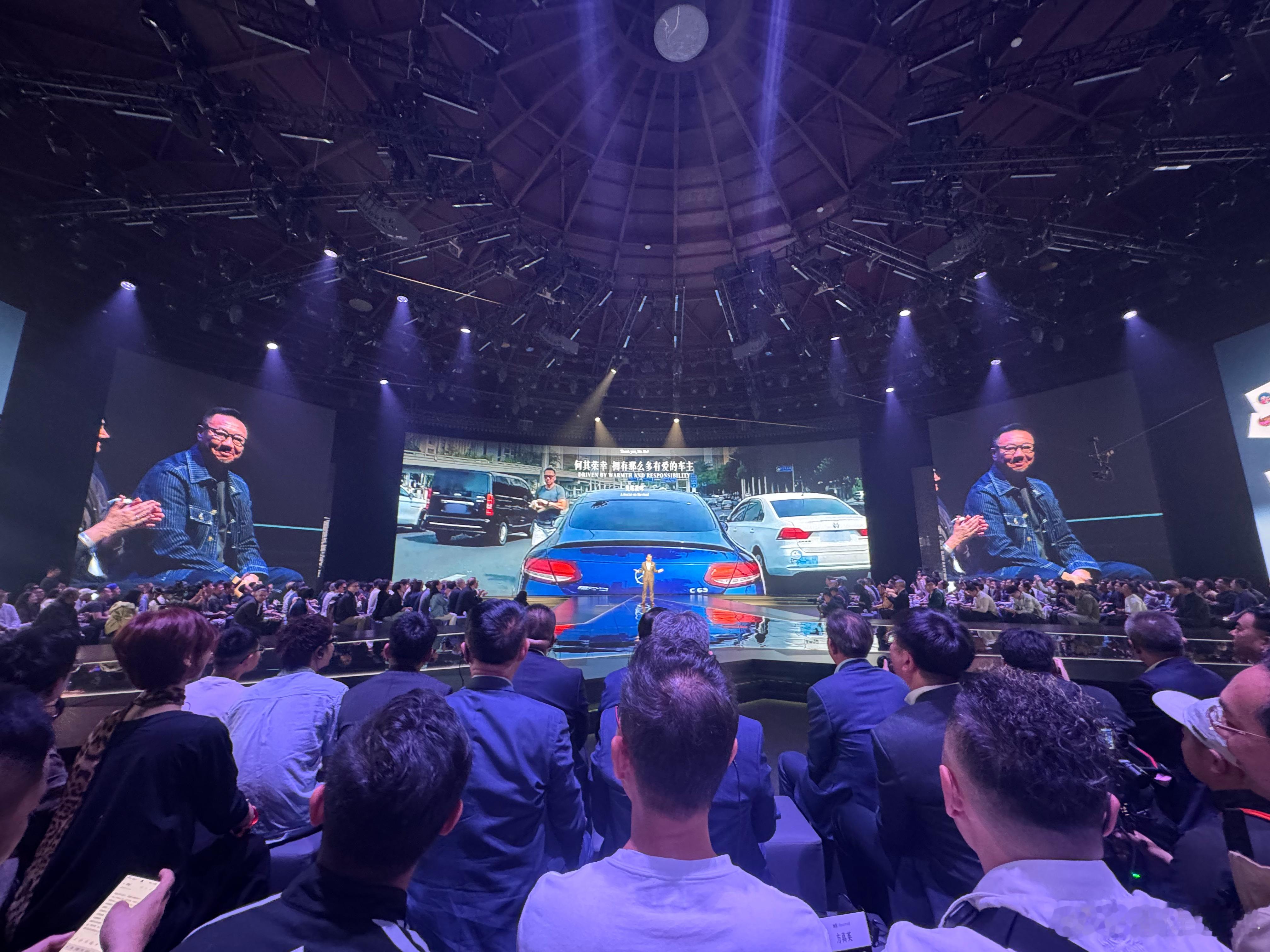 奔驰把“英雄救喵”的主角请到了现场