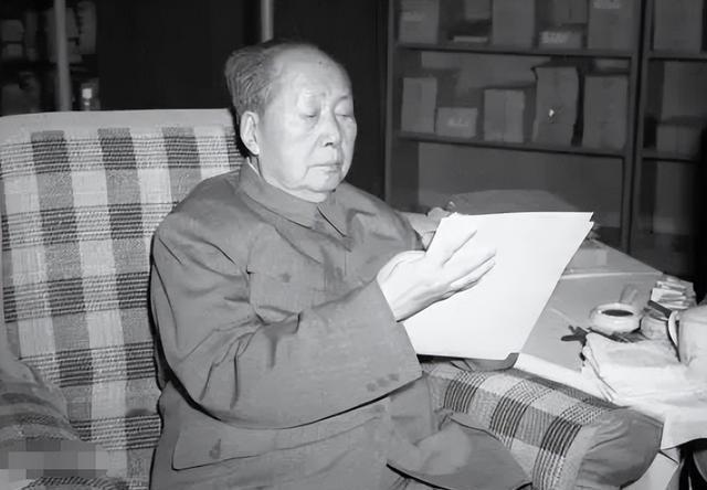 毛主席的五大遗憾：第一：未能“落叶归根”；第二，为革命牺牲了多位亲人；第三：失去
