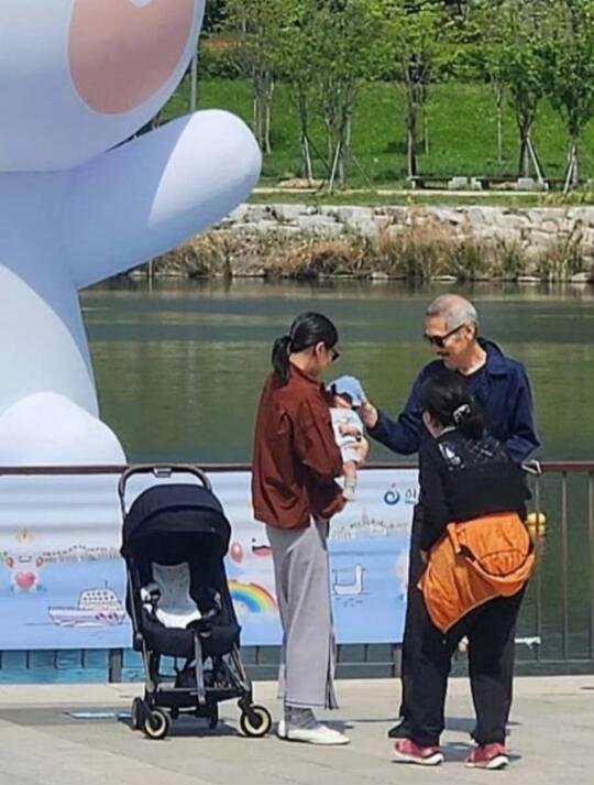 金敏喜生完孩子现状