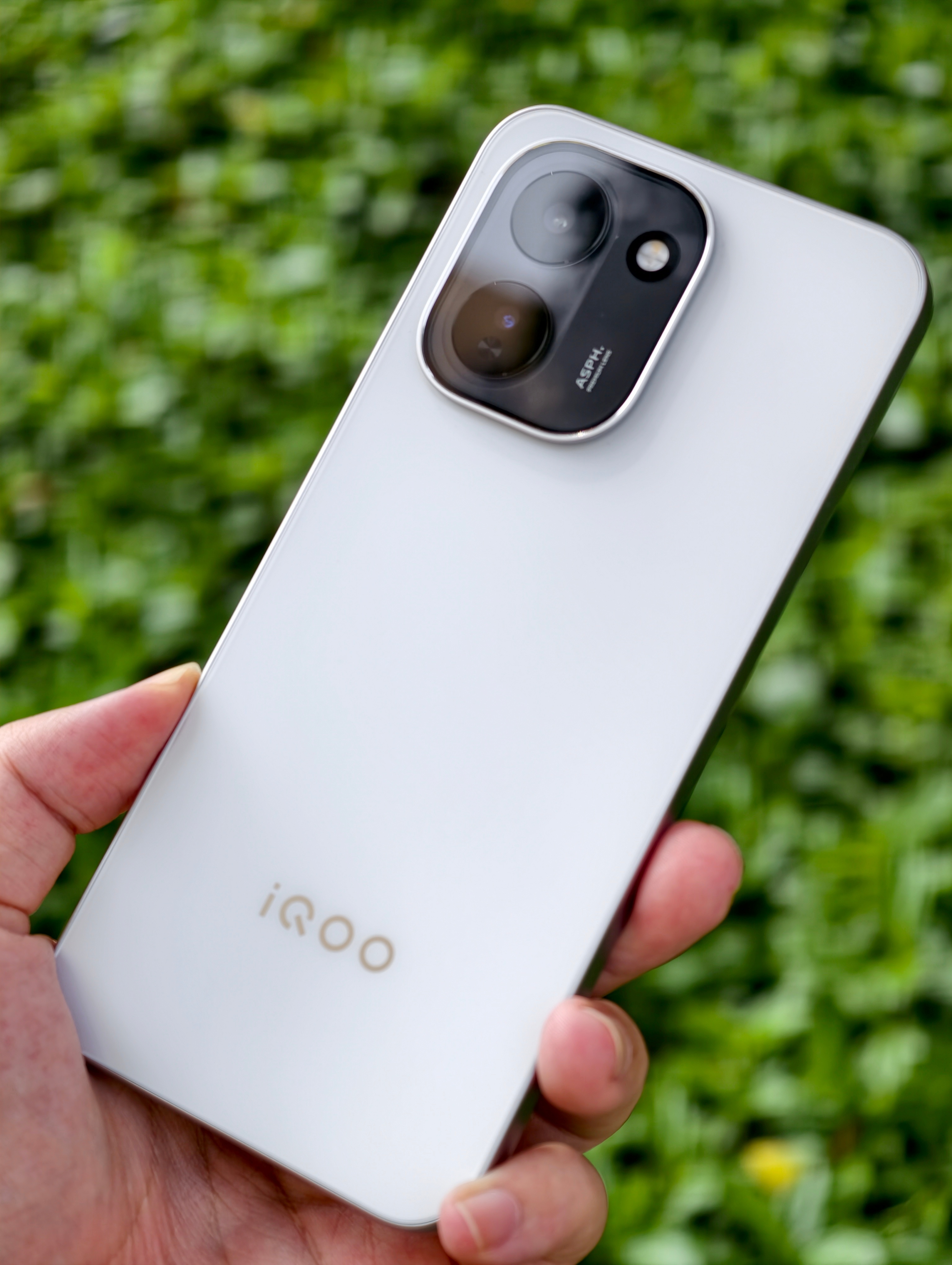 iQOO Z11来咯，iQOO目前最大电池9020mAh，还有165Hz的屏幕