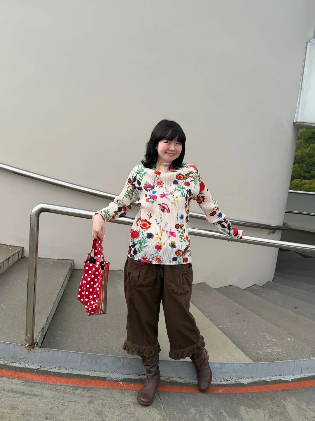 你就缩着脖子在外面当野人吧