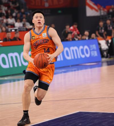 赢7分！杨健大赞中国男篮1人：能攻能守，起到了奇兵的作用
 
世界杯预选赛第二窗