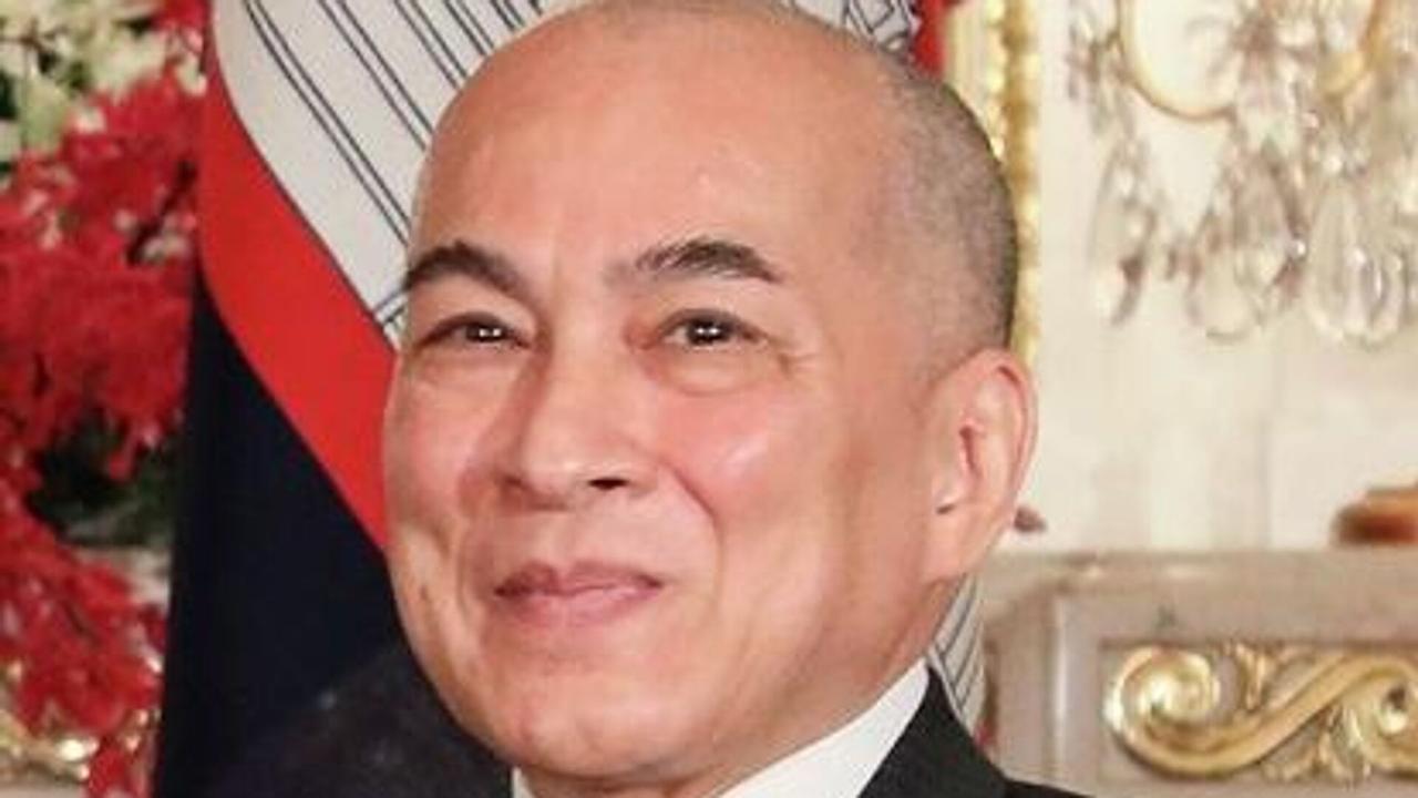 柬埔寨国王致信普京祝贺两国建交70周年
柬埔寨国王诺罗敦·西哈莫尼向俄罗斯总统普