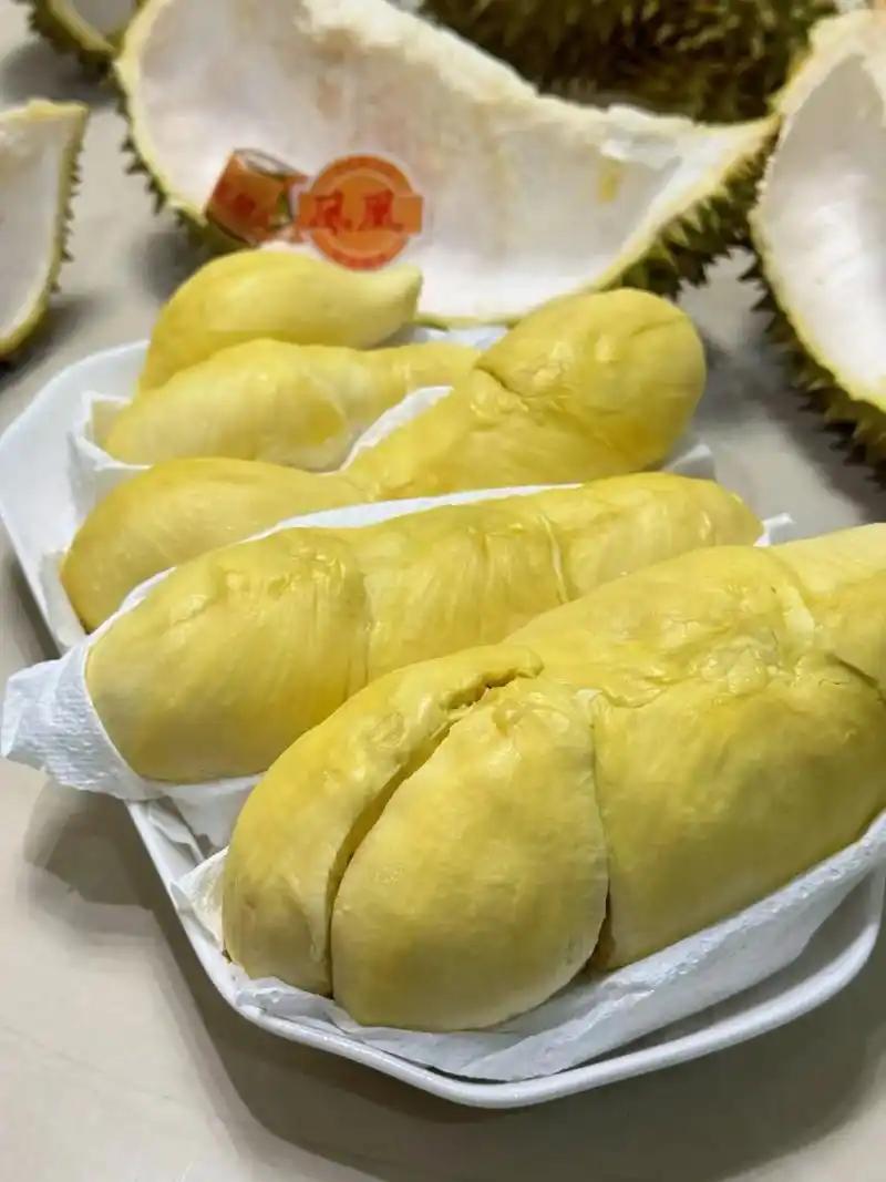 越南刚庆祝完本国榴莲对华出口突破40亿美元，超过泰国成为中国最大榴莲供应国，农业