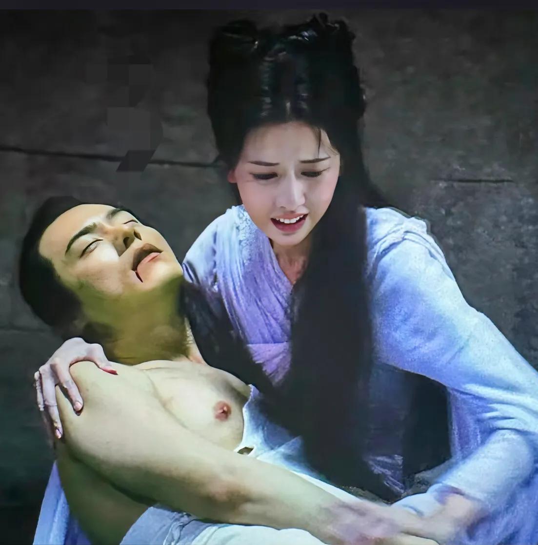 白子画的这个点非漏不可吗？我快要笑死了，真的太辣眼睛了，不过还挺粉嫩的！这样看白