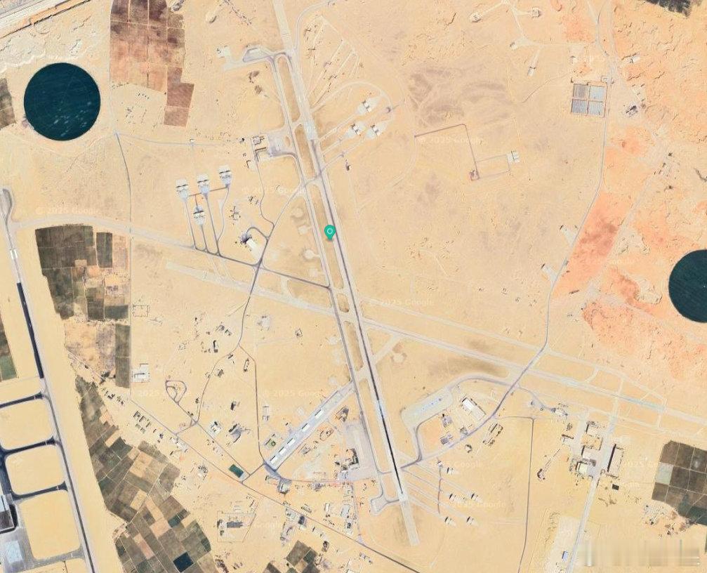 战争能教会人很多东西，埃及空军如是说。不得不说埃及空军基地的规模之大，规格之高简