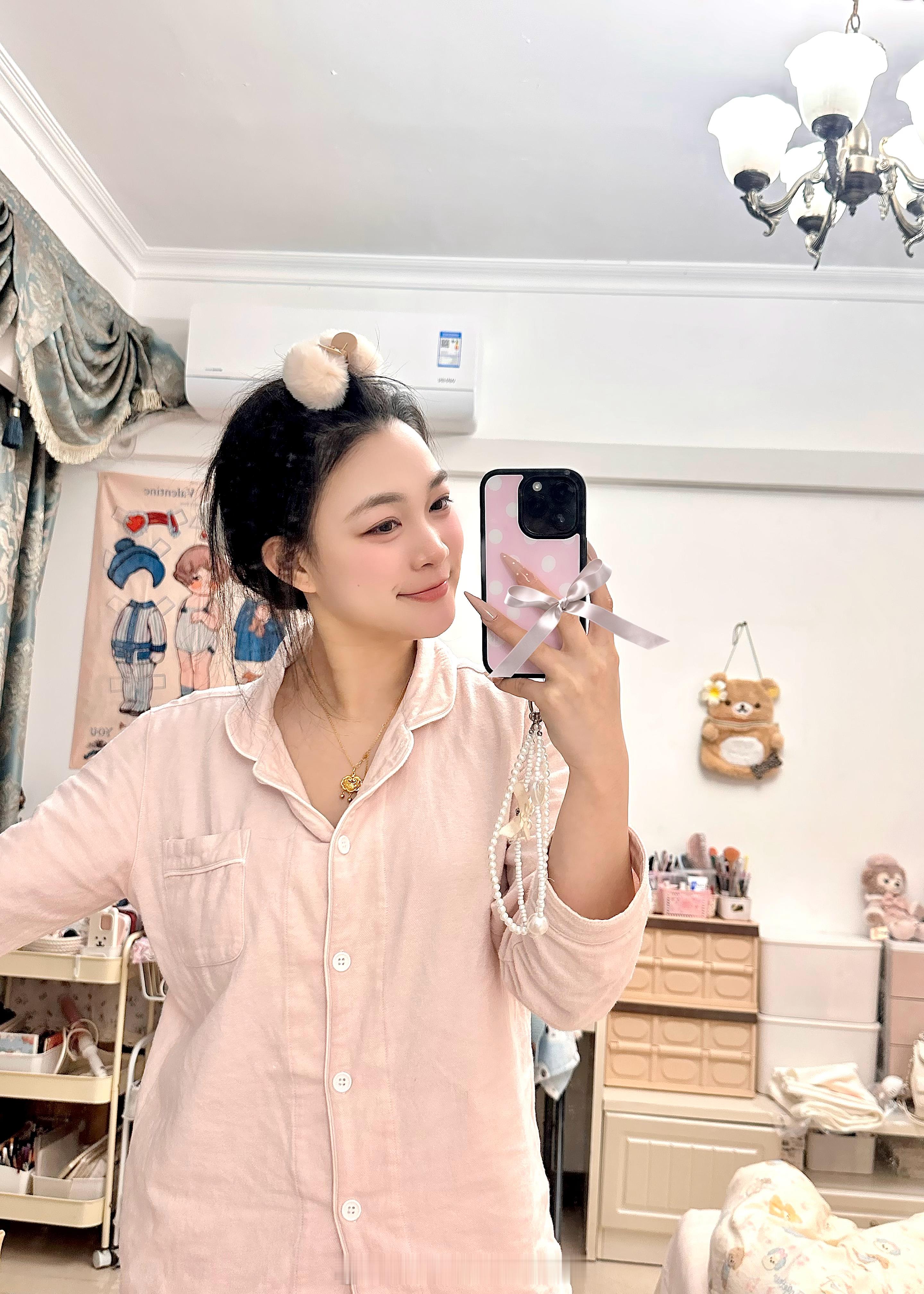 😋你笑起来真可爱 我想你一直这么天真🎀 