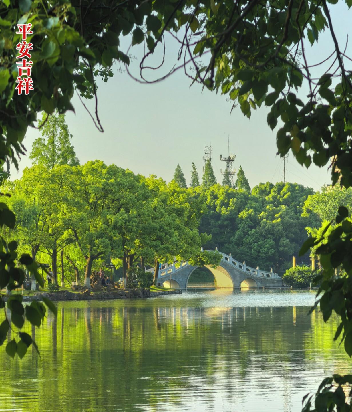 生命过程是责任过程
 
人生如长河，奔流不息；生命如征途，步步担当。生命从诞生、