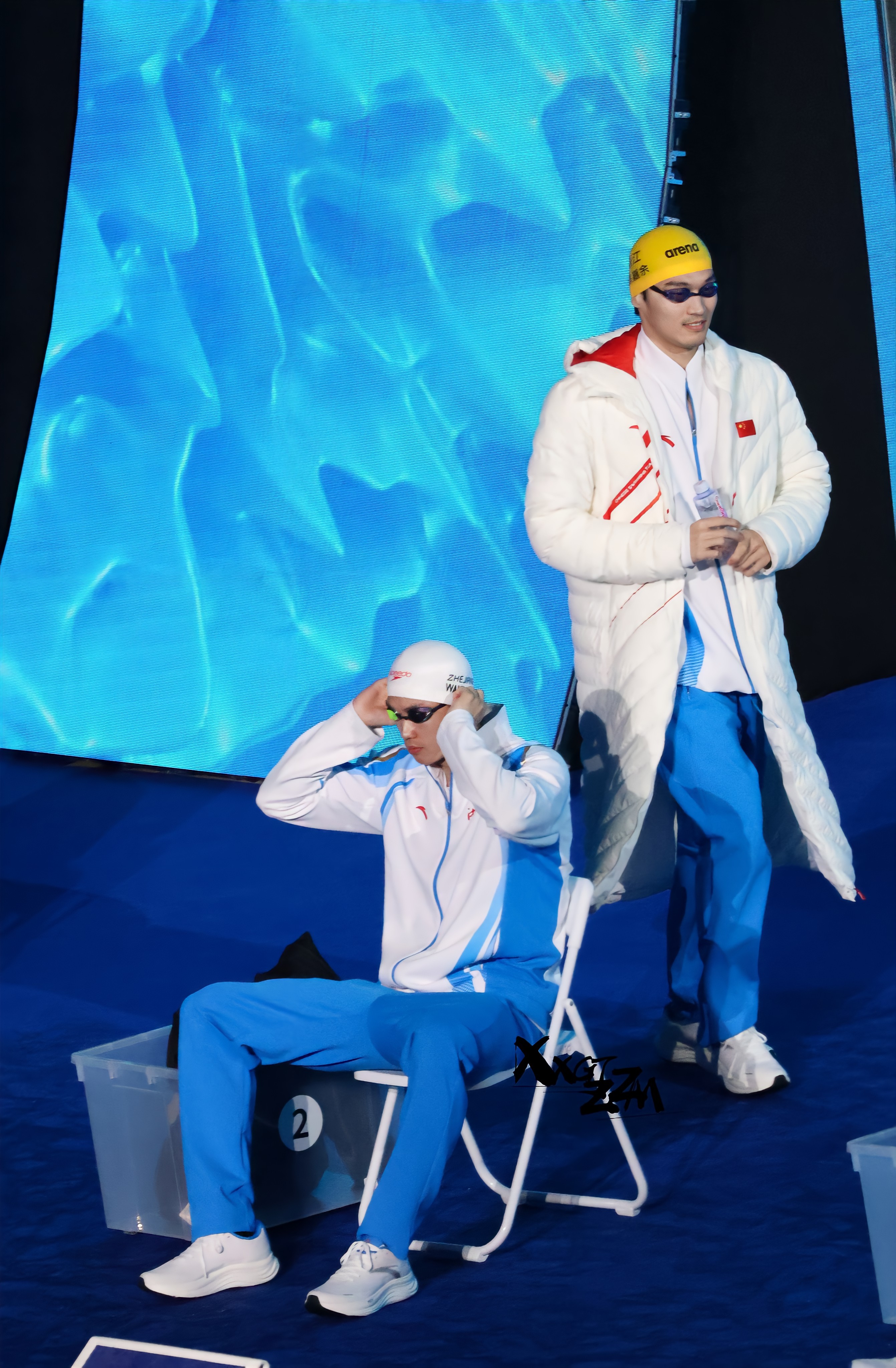 汪顺｜徐嘉余📸得了一种一看见龟蜜同框就想笑的病🙊