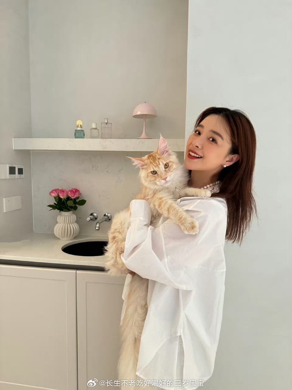 阚清子晒近照对奶茶说拜拜，对自律说嗨嗨！清子这执行力我服了！瘦了5斤还不够，还要