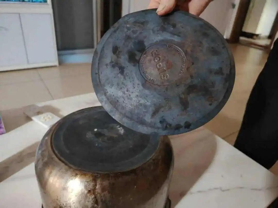 “自己犯错，自己买单！”湖南株洲，陈女士花439元，入手了一款苏泊尔压力锅。谁能