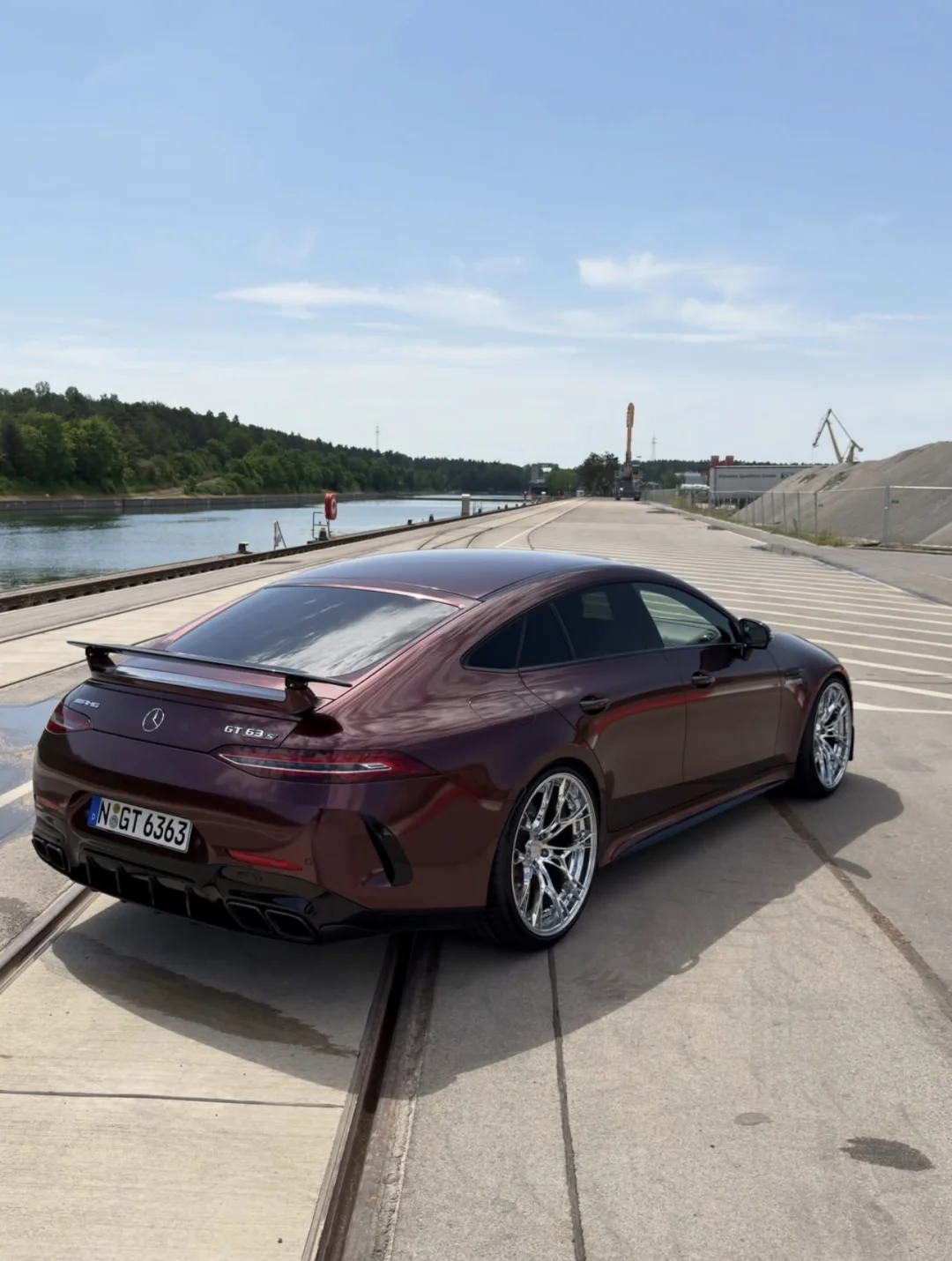 梅赛德斯奔驰GT63S 这个味道对了
