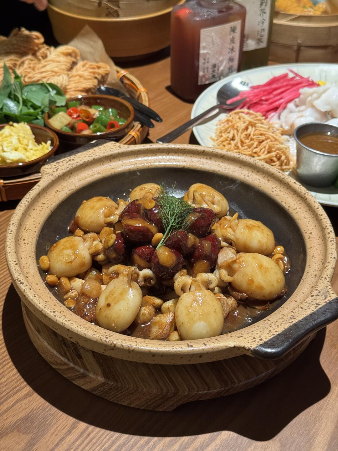 河南人教广东人吃海鲜？这家店玩很大！