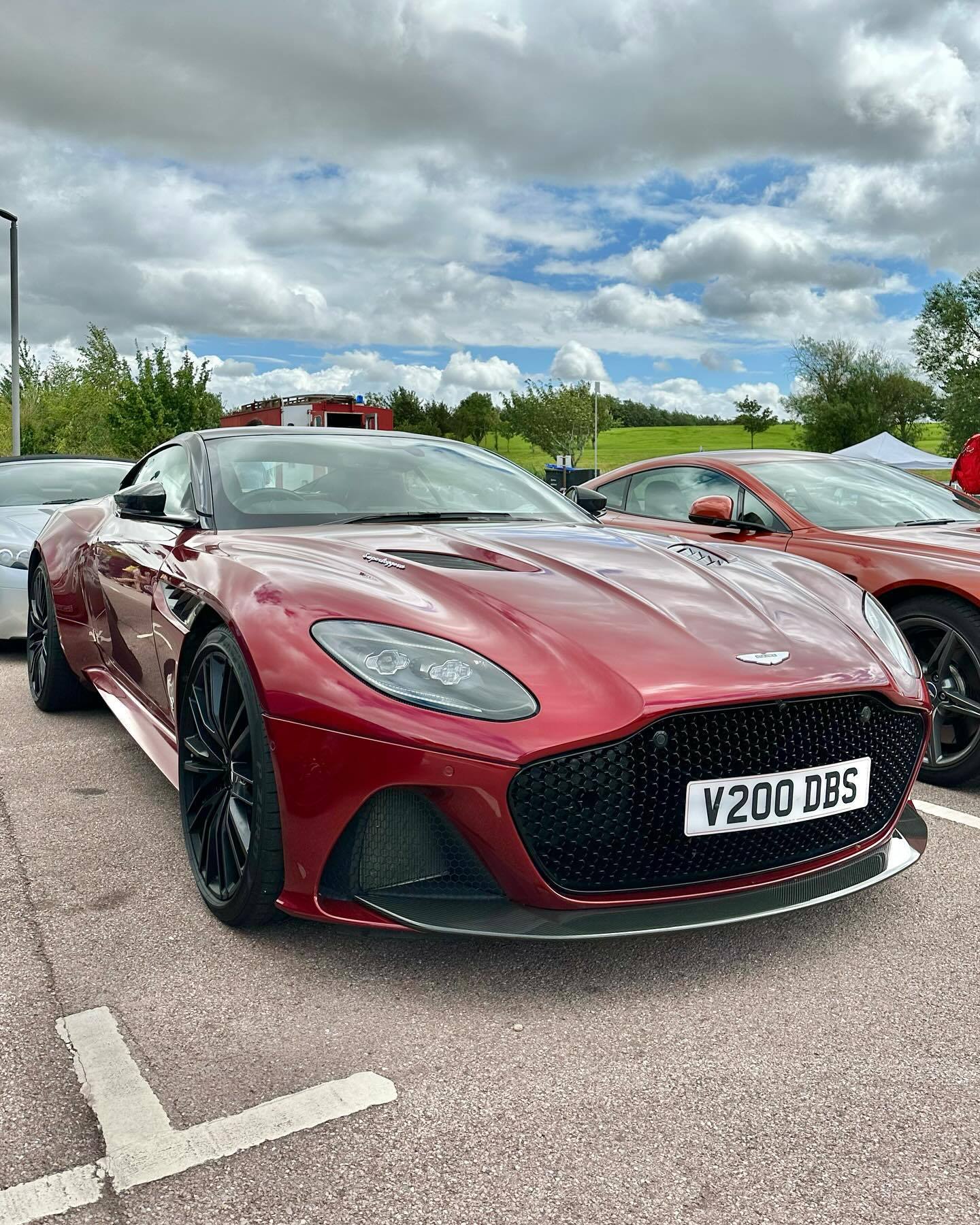 阿斯顿马丁 DBS Superleggera#阿斯顿马丁[超话]##豪车超跑##