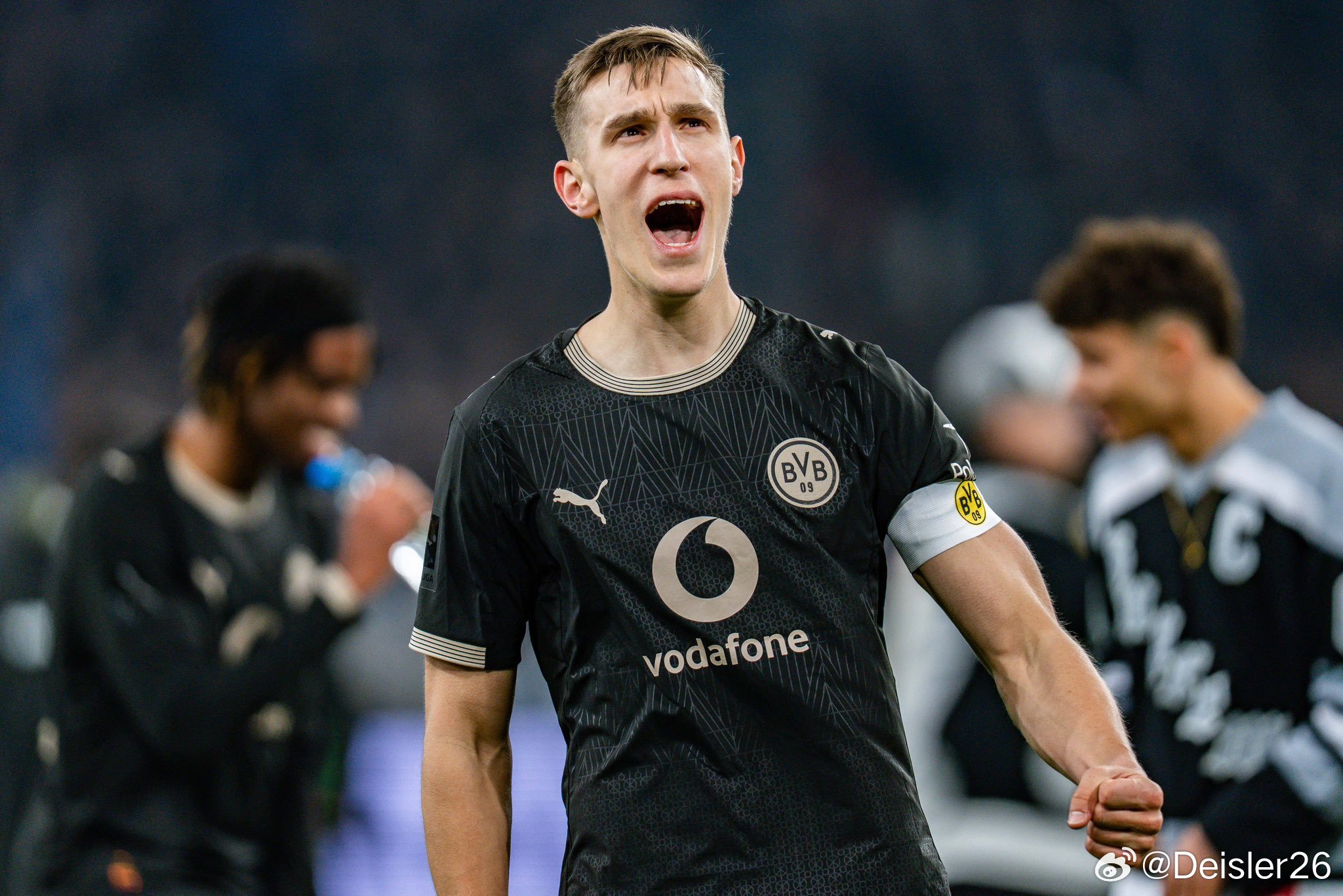 🚨⏳多特蒙德與尼科·施洛特貝克的管理層達成了一切協議：合約至 2031 年，球