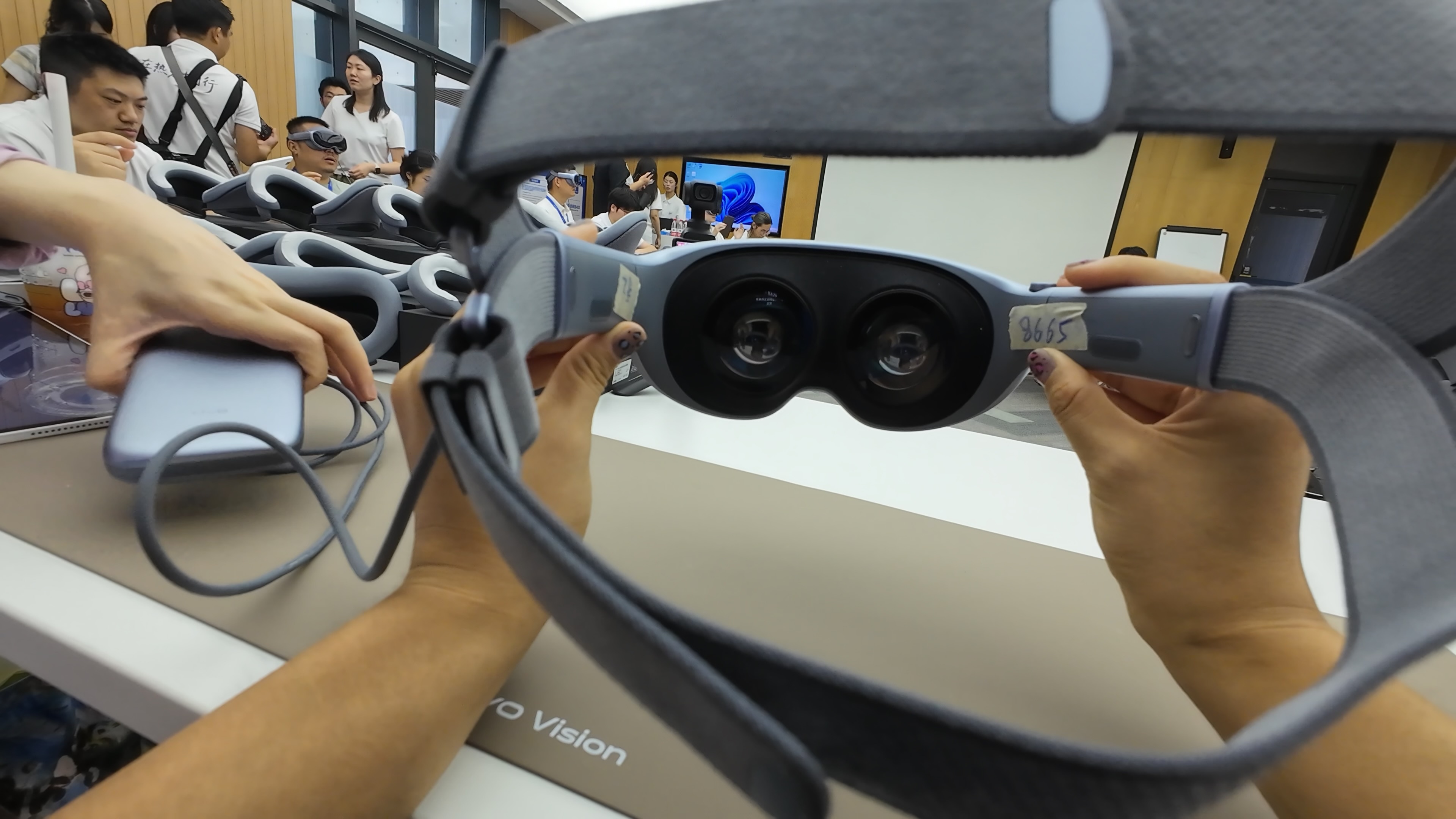 原来Vision的V是vivo  的vvivo vision ​​​