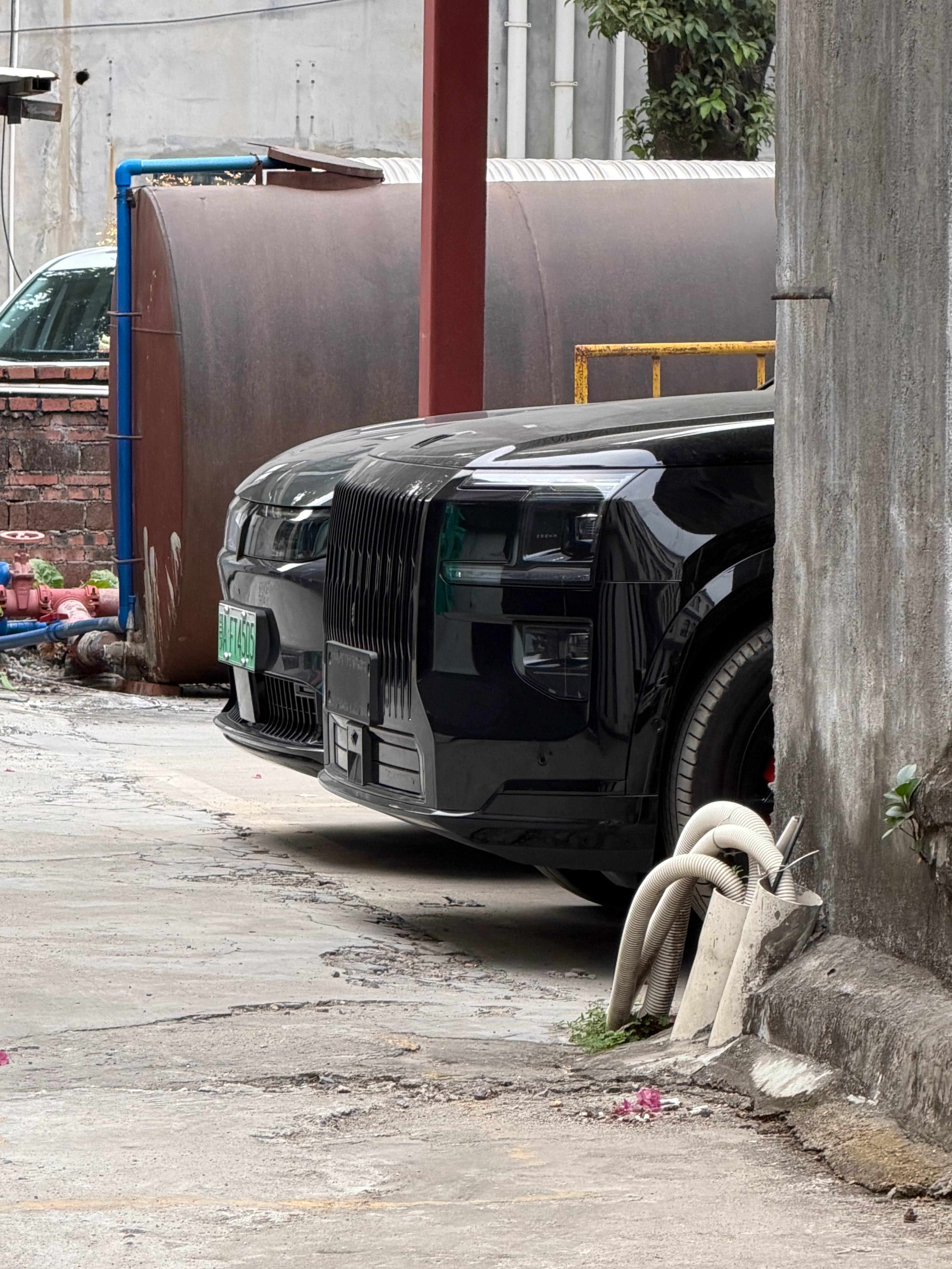 吓我一跳，以为提库里南了… 