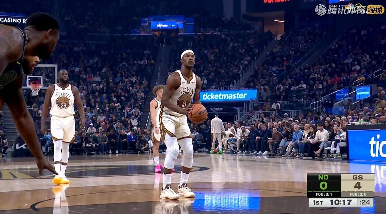 巴特勒今天上脚的JB3跟这身球衣挺搭的勇士vs鹈鹕