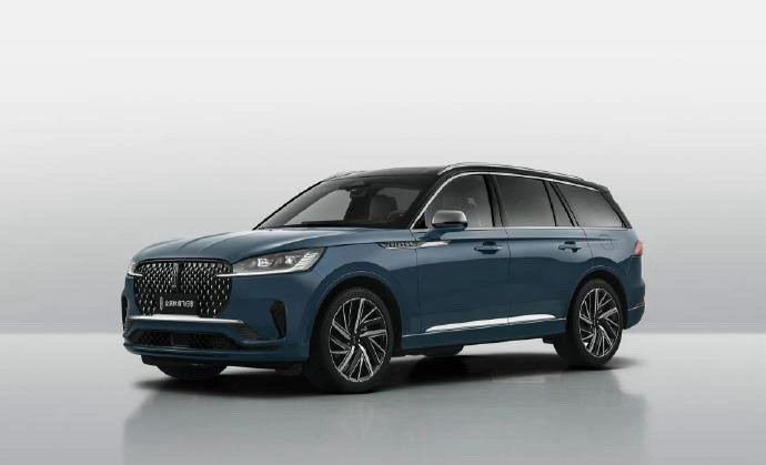 🚘全新林肯飞行家作为中大型SUV，飞行家提供6座和7座两种布局选择，外观和内饰