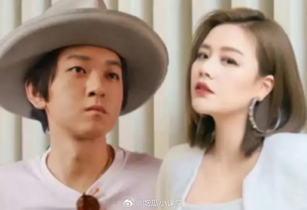 马思纯张哲轩分手马思纯刚在杨天真播客里说自己单身，还说“没有感情也不会受不了”。