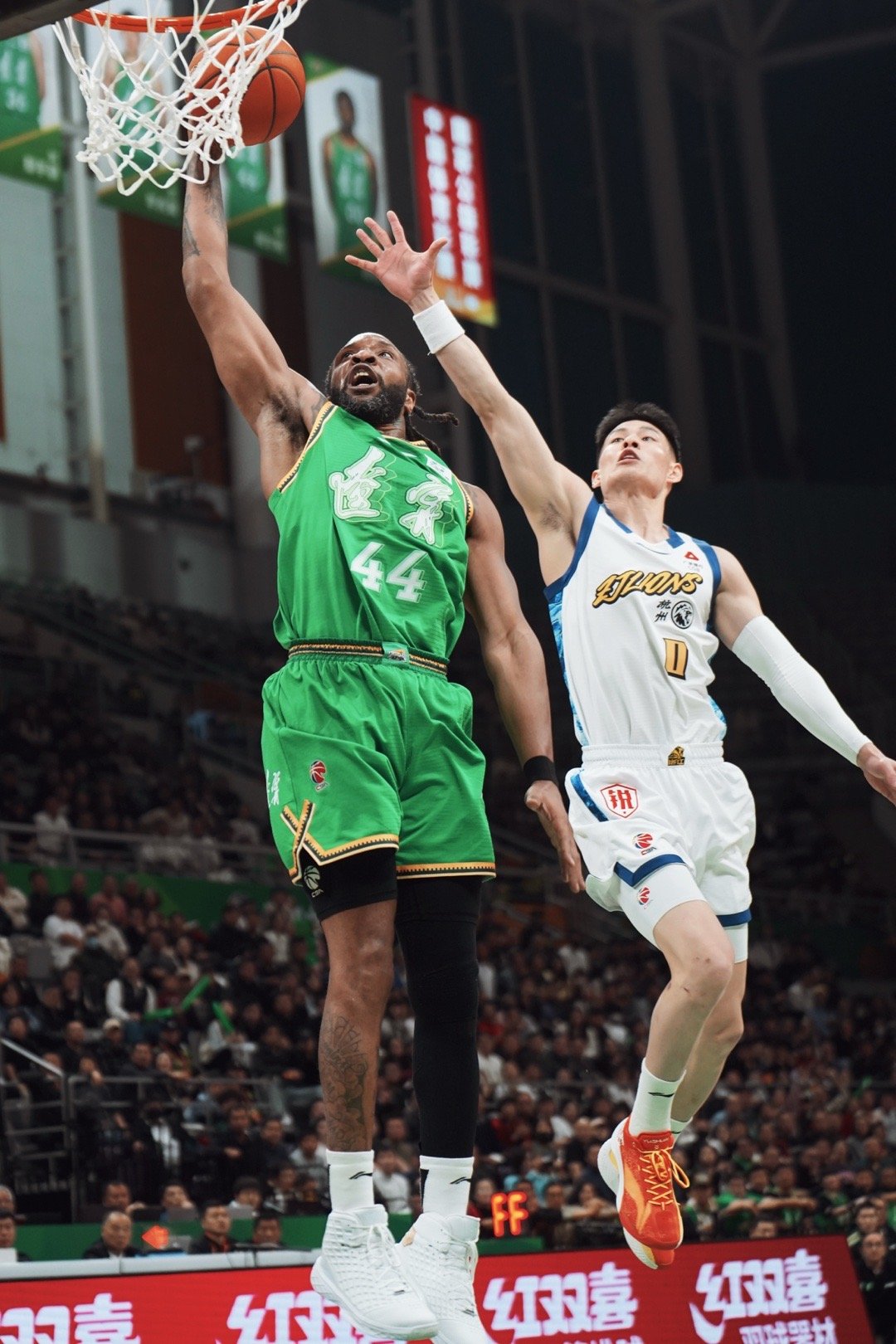 没有人能轻视辽宁辽篮，轻视要付出代价！！！辽宁男篮卫冕总冠军