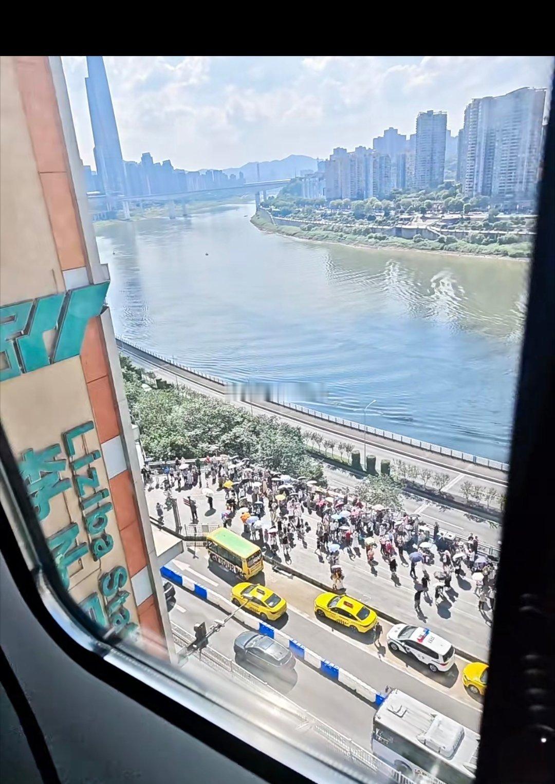 虽然生活是充满着未知和变数但当这些细节都一一验证的时候人的内心还是会变得脆弱而又