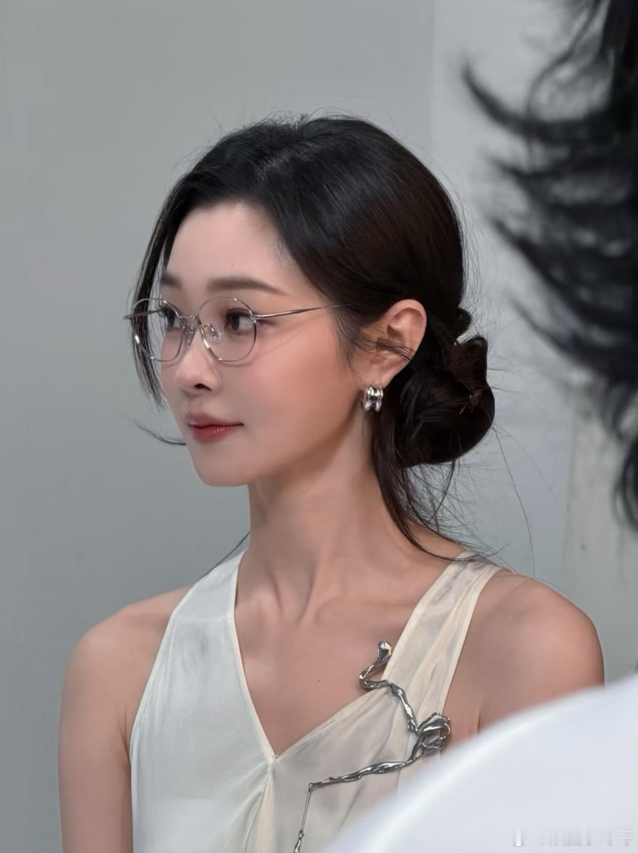 怎么拍都好看，松弛又灵动