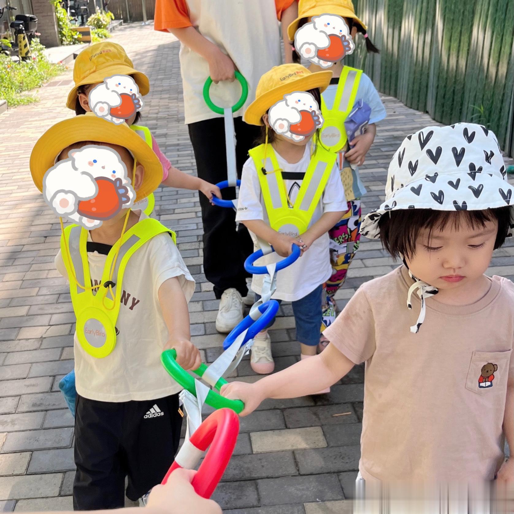 老师今天发来的照片[哈哈][哈哈][哈哈] ​​​