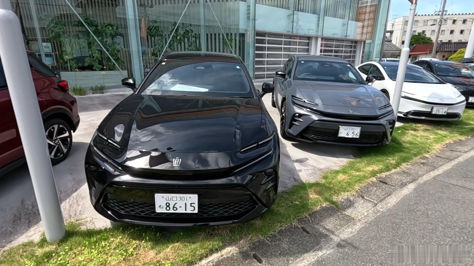 日本网友总结“皇冠SUV化”说的有点道理：丰田皇冠每次都走在时代前沿。新车刚发布