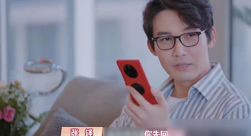 丁克8岁差夫妻，把恶婆婆熬成亲妈
婆婆把大蒜撒进每道菜，明着逼你妥协丁克。