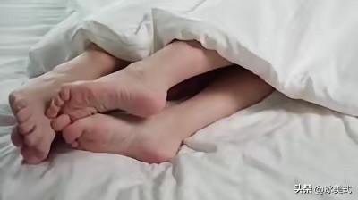 贵州，一女子与刚认识1个月的男网友见面，谁知，当她在男网友出租屋与其发生关 系时