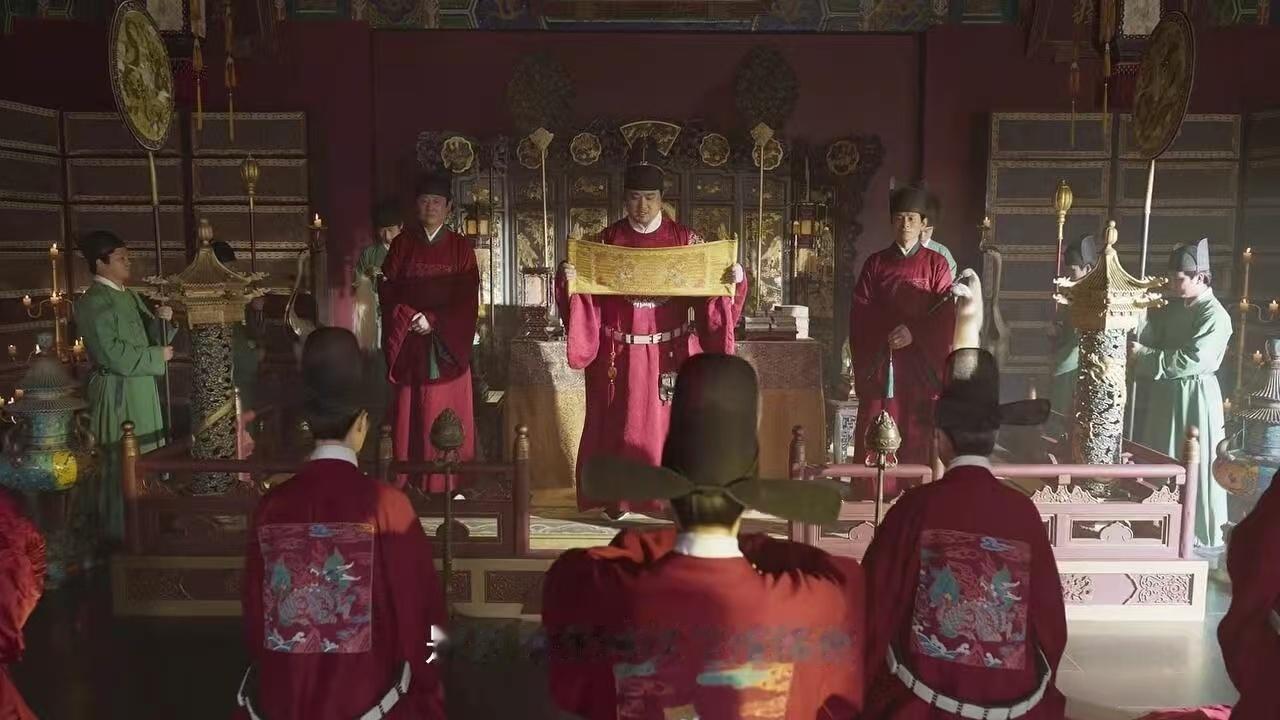 林大爷这下不怕诛九族了 看到封侯那段真的忍不住鼓掌。林锦岐终于从“拼命的人”变成