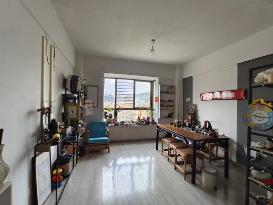 精装两房 真·拎包住建水！名校+精装=绝
