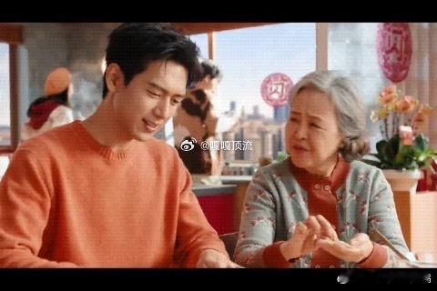 李现到底在擀什么 救命！李现擀面皮也太戳人了！确认过是我的心上人，温柔又能干，妥