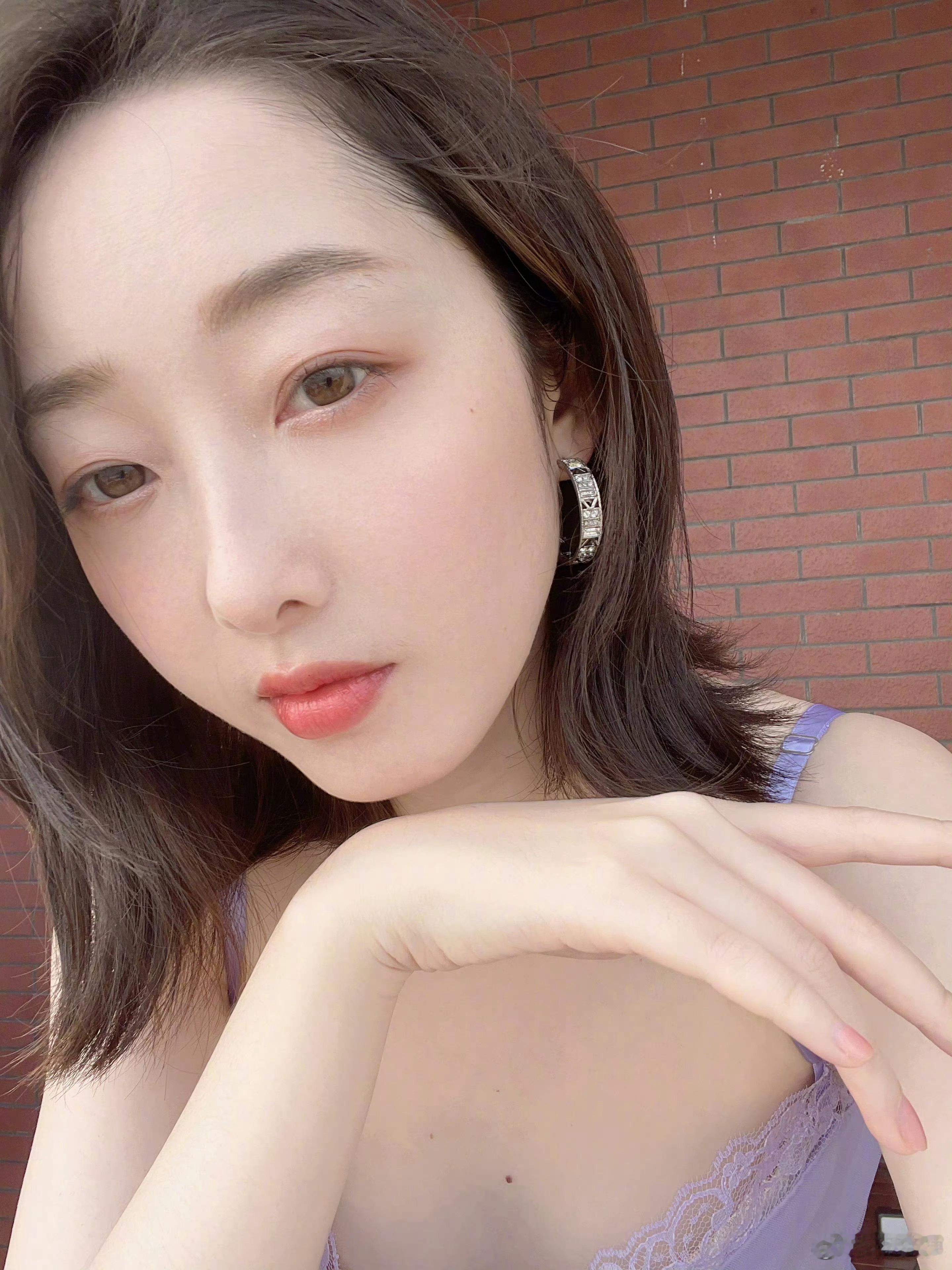 蒋梦婕的小妈脸谁受的了啊 