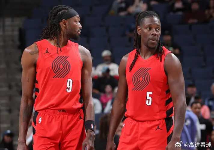 杨瀚森缺席！克林根被驱逐开拓者灭灰熊 霍勒迪35+11格兰特30+9北京时间3月