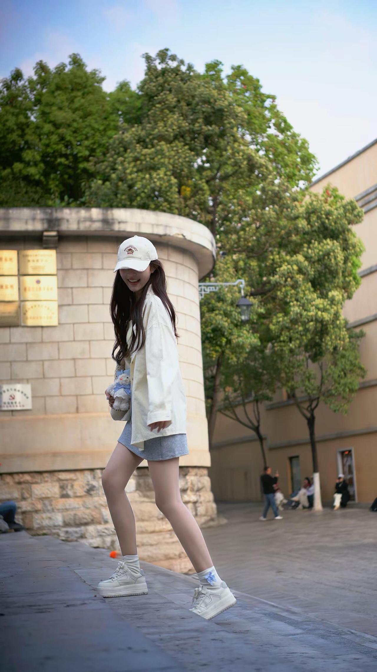 你难过一定要跟我讲让我知道你也有今天夏日穿搭