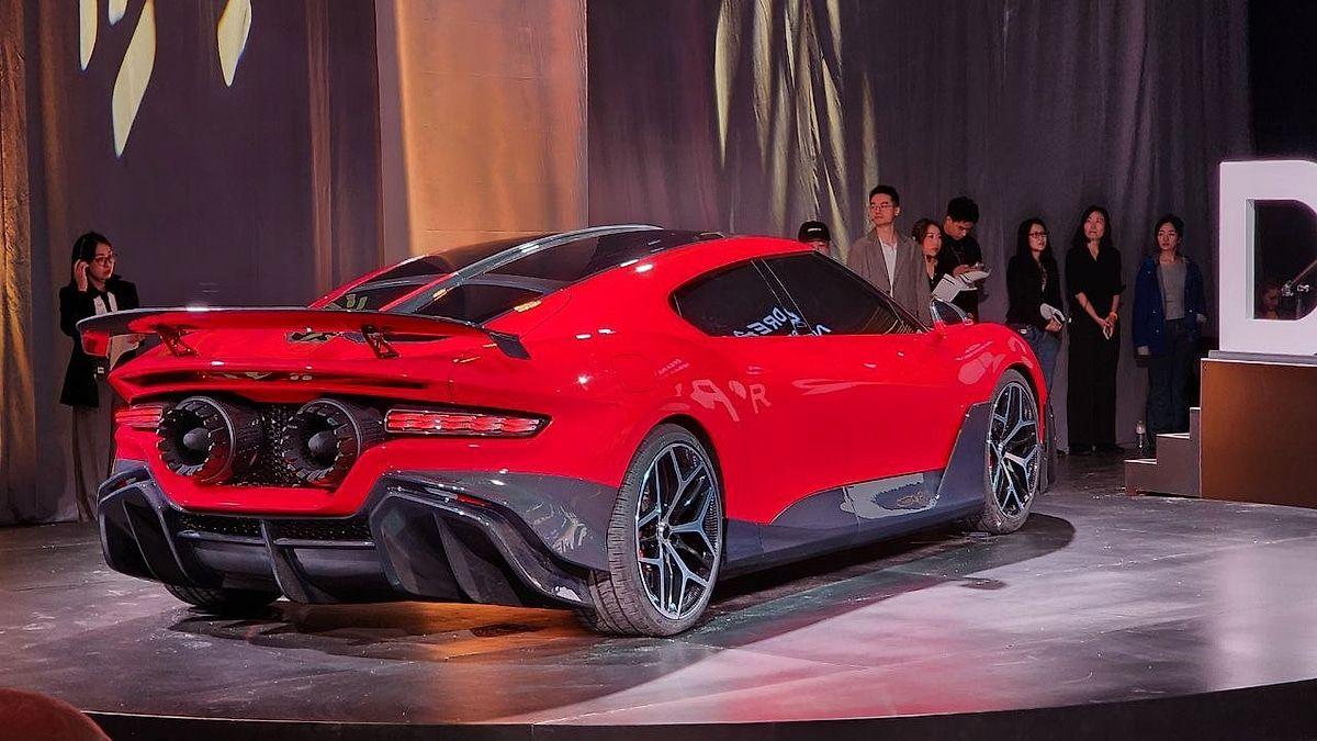 追觅概念跑车，百公里加速仅0.9s，物理学不存在了，搭载双固体火箭助推系统，最大