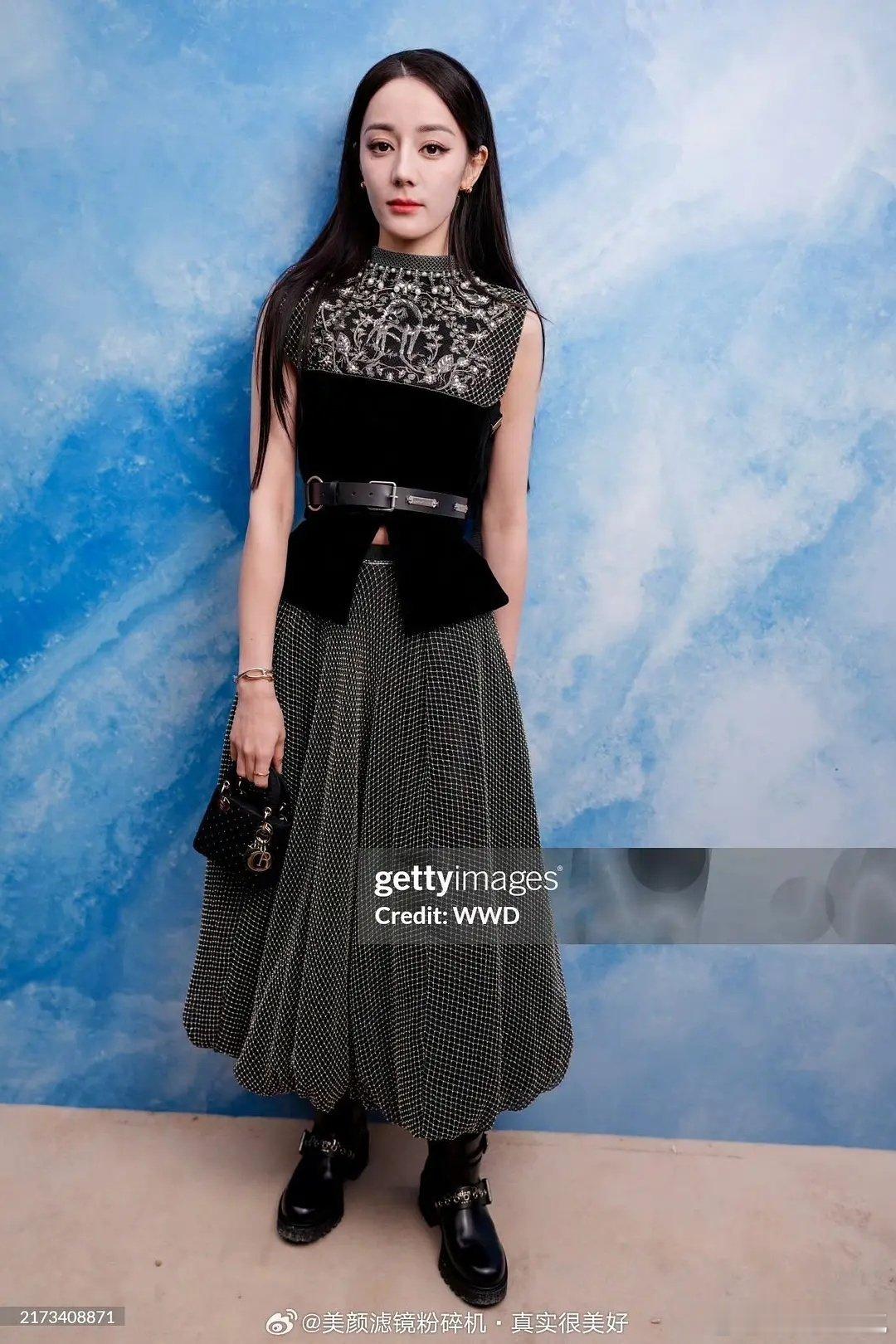 迪丽热巴是五五分吗？ ​​​