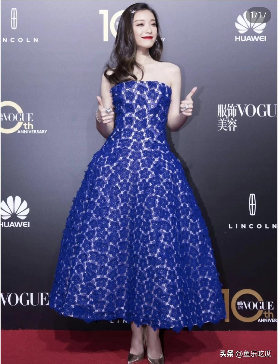 倪妮真就是内娱气质美女的代名词，身高170多的她，无论穿什么颜色的衣服，都能轻松